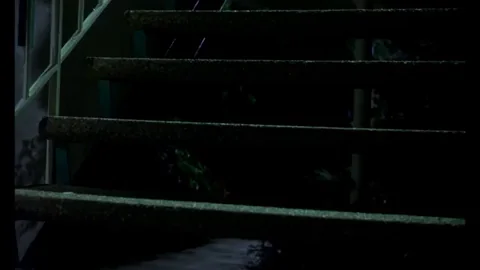 Kelly Nichols' Steamy Tub Tease in Toolbox Murders 🛁🍑
