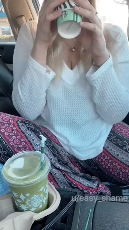 it’s getting colder, but i can warm you up :) [gif]