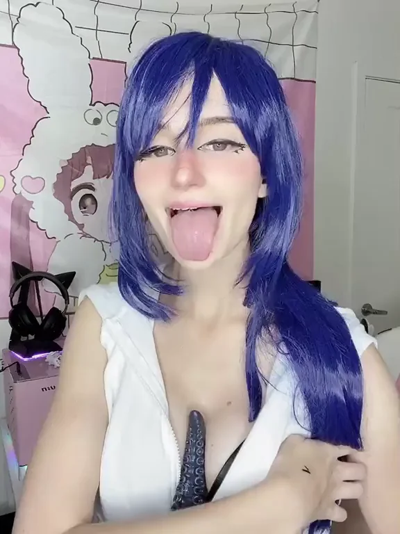 Could u tell watching tentacle porn was my first sexual experience?