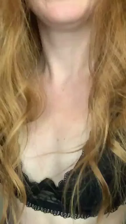 🔥 Redhead Slut Wants to Fuck a Lucky Redditor! Who's Next? 💦