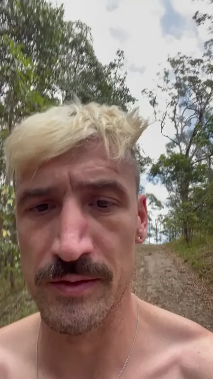 Walks are [m]ore fun naked right?