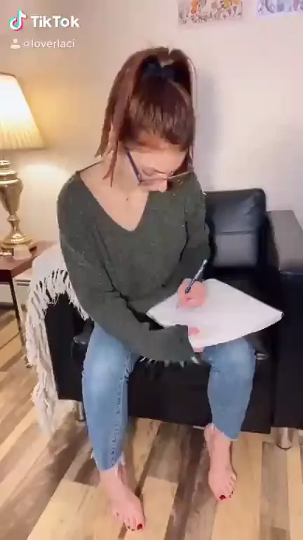 Lol american tik tok is so much better