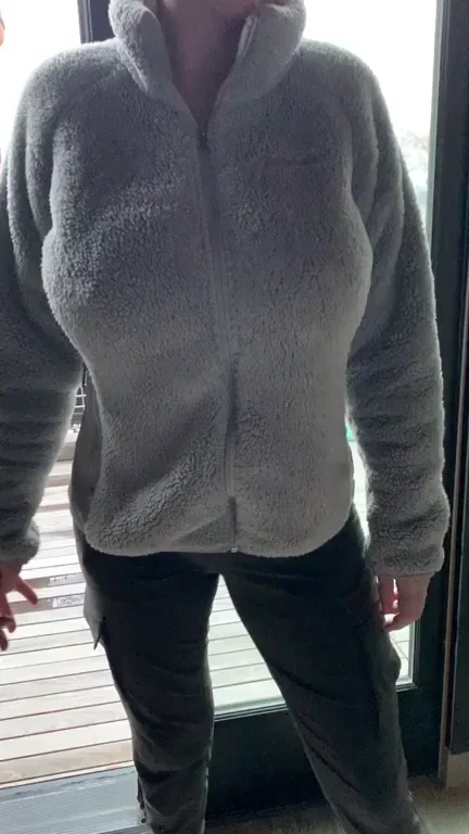 Amateur Slut Teases Huge Tits in Fuzzy Jacket on Deck