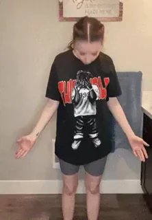 Head Tilt Jiggle Tease 😏💃