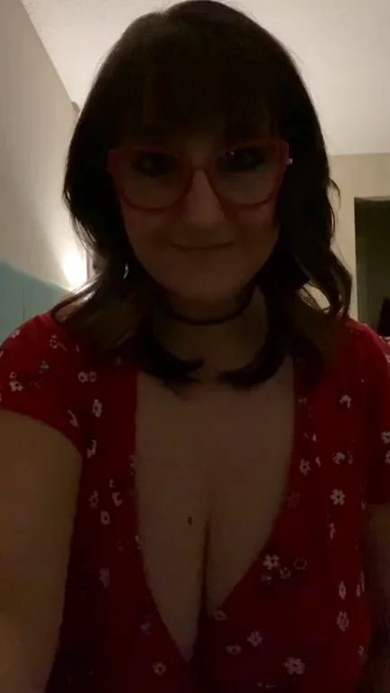 Finally figured out how to get videos on Reddit. Enjoy this shit quality video of my boobies to celebrate!