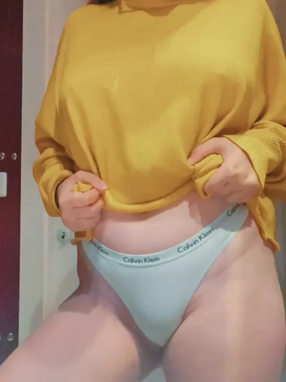 Surprise! My Juicy Ass & Tits Are Bigger Than You Thought 😈🍑💦