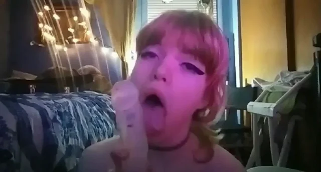 would you let me suck yr cock??(oc)