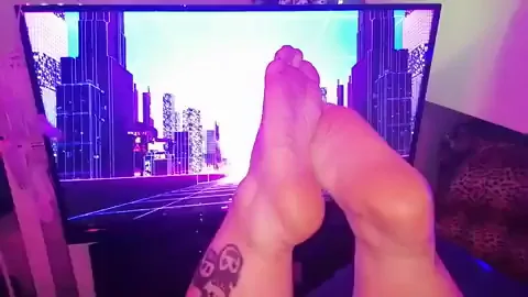 Any feet fanatics in here? ? Love a nice big oily sole ? [OC]