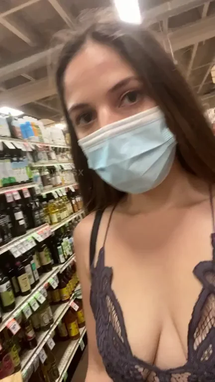 Upskirts are more fun at the grocery store