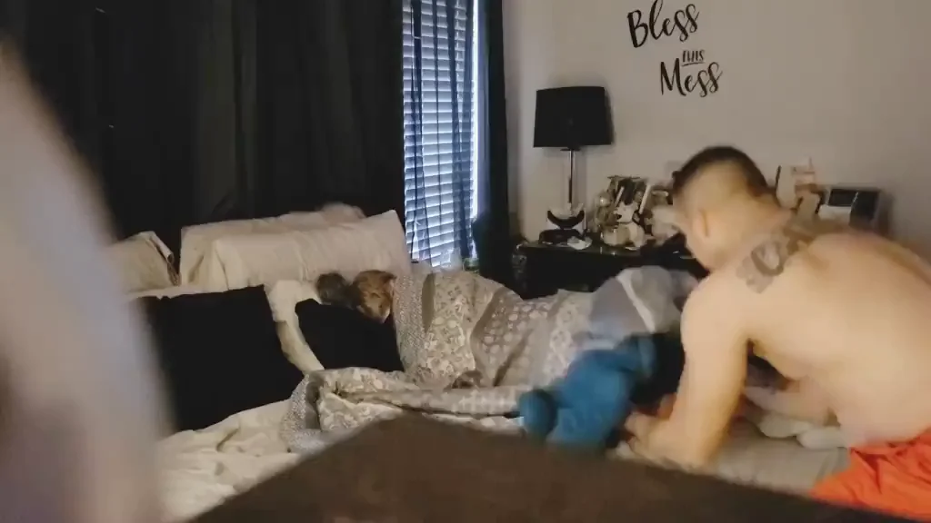 🔥Hot Blonde Slut Craves BBC in Bedroom Bang💦