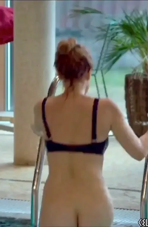 Ida Engvoll - Great Bottomless scene in 'Love & Anarchy'