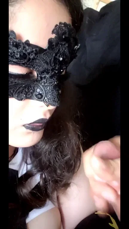 Enjoy this slowmo cum art ?