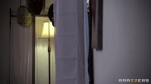 Aaliyah Love - Sniffer Gets Caught