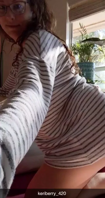 Morning Anal Tease from F/39 Slut
