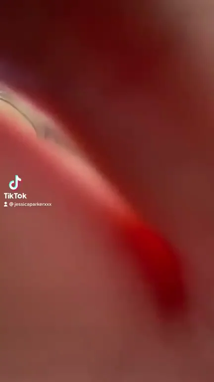 Fancy a little fun? (19f)