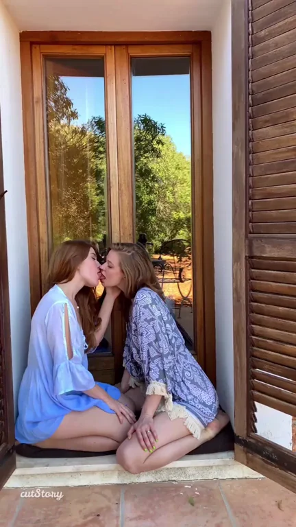 Jia Lissa playing around with her gf