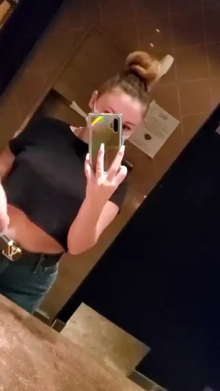 What are bathroom mirrors for if not for checking myself out! [F]