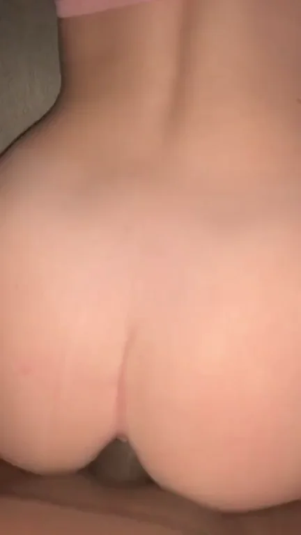 I LIKE MY PAWG FACE DOWN ASS UP??????
