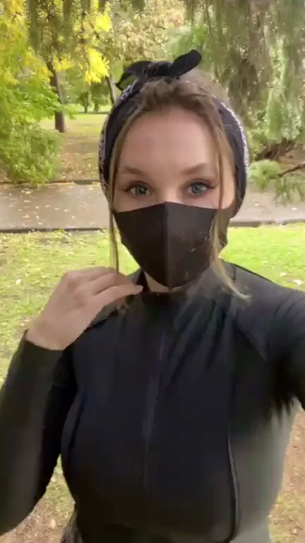 Busty Masked Slut's Park Flash Fail and Win: Massive Tits Exposed!