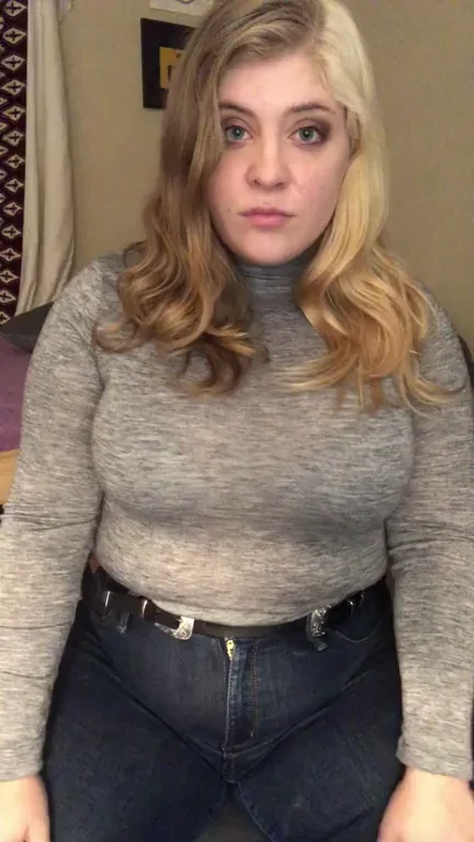 Thick Babe Struggles to Peel Off Tight Sweater 😩🍑