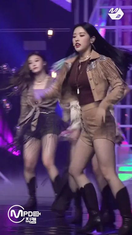 LOONA - Olivia Hye