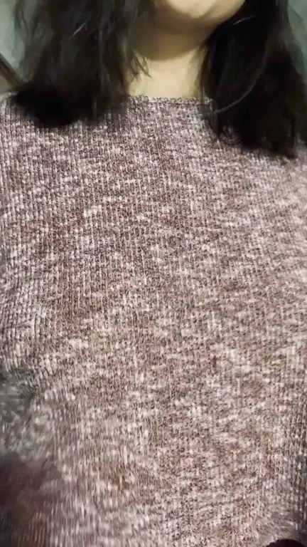 Happiest Slut Smiling Big While Teasing Her Juicy Tits 😍🍈🍈