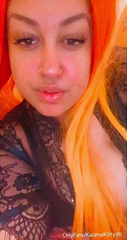 I’m really feeling this lace robe and bra combo