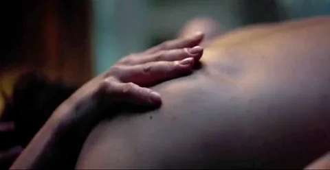 Diane Kruger (42) TOPLESS plot in 'The Operative' (2019)