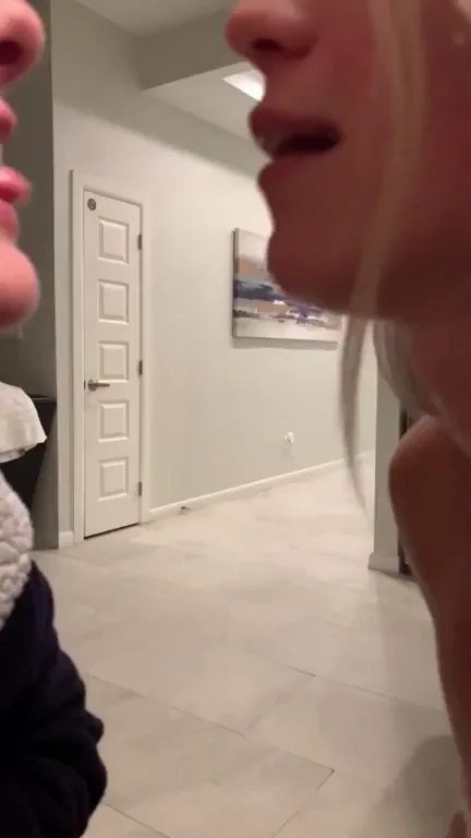 Best friend (left), PantyNectar (right)