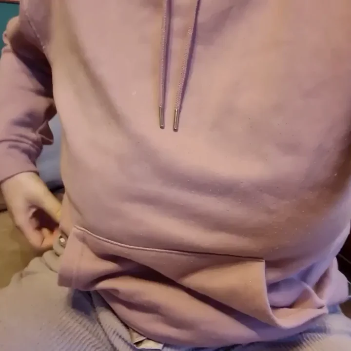 2022 Saggy Titty Hoodie Flash Reveal! 🍈🍈💦