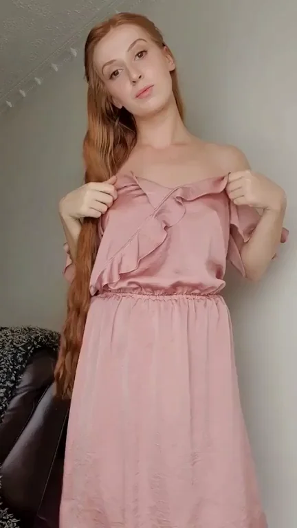 I think this dress would be better on the floor what do you think? [oc]