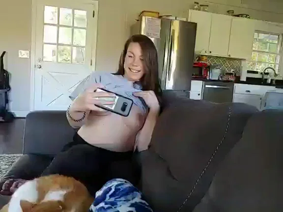 Just a normal hotwife morning. Sexting my boobies to a bull.