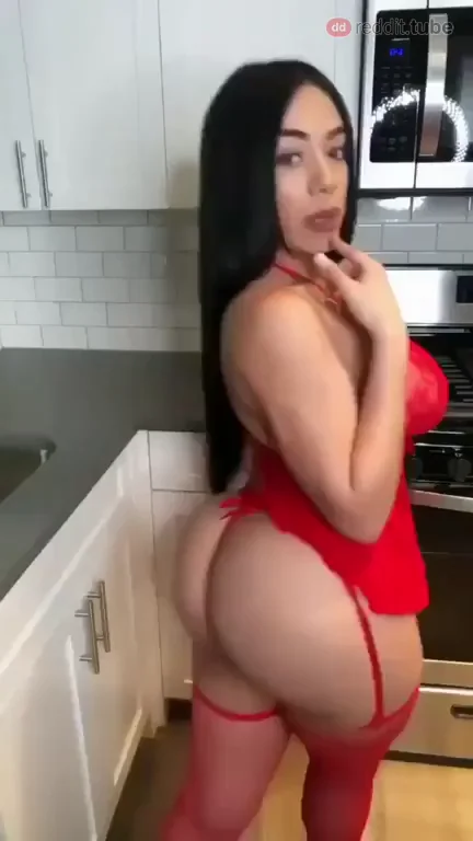 Her free link in comments??