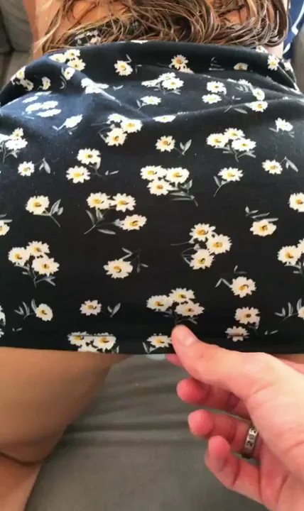 Thick Ass Creampie Drip-Out 😍🍑💦 Have a Creamy Weekend!