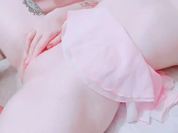 Pale pink princess ?