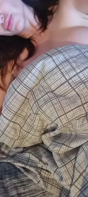 Stay at home its nice and warm in here. [f] oc
