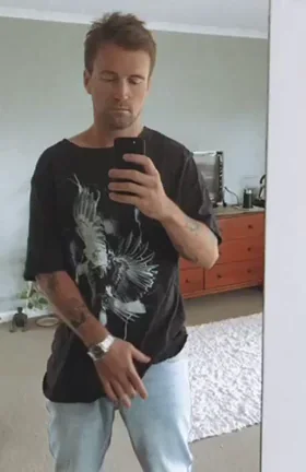 Girls have the titty drop, men have the... [m]