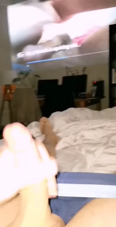 Squirting women make me cum in seconds ? 25M