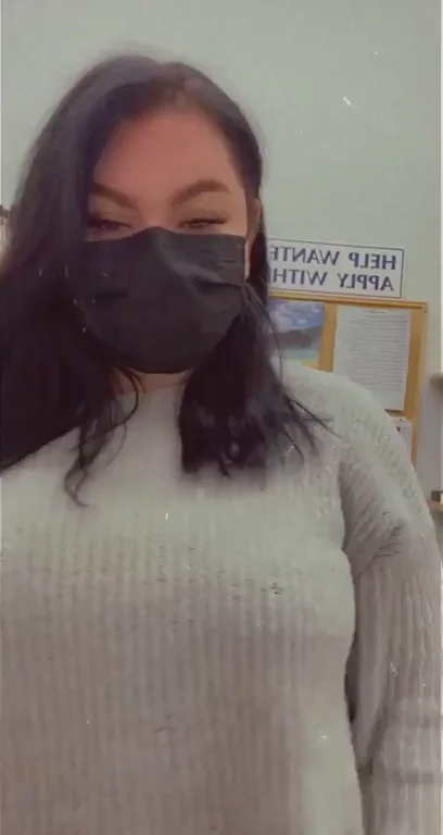 [F]irst post here! Always been to nervous ? but fuck it enjoy my titty drop at work!