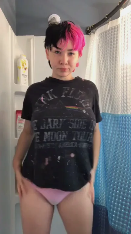 Wanna shower with a ghoul? [OC]