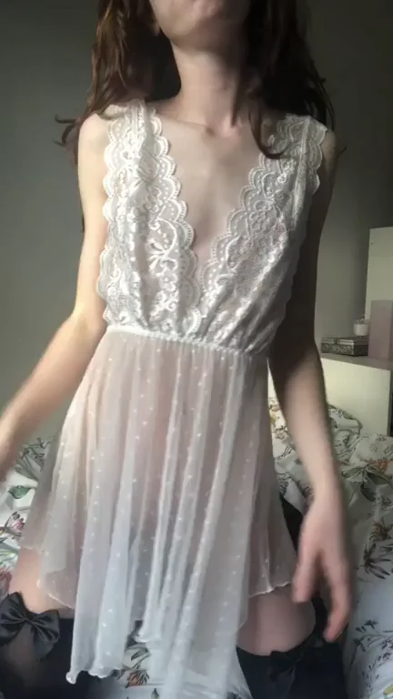 Would you suck on my lips if you were here right now?