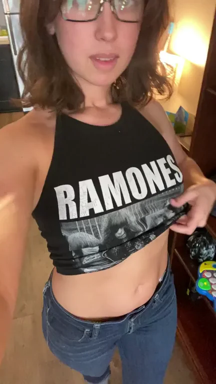 No makeup and all glasses