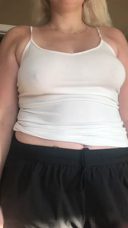 🔥 Wow! Her Massive Veiny Tits Are Insanely Hot! 🍈🍈