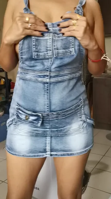 🔥 Mature Slut Teases in Tiny Denim Romper & Spreads Pussy 😈💦