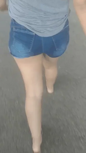 Follow me ?
