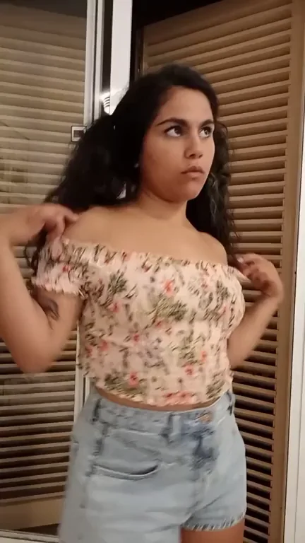 💃 Dancing Wild & Stripping Naked for Reddit Thrills 😈🍑