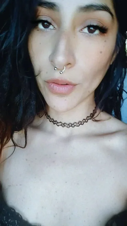 I can show you how is being really humiliated by an Alpha Goddess ?? say ME if you dare lil slut ?