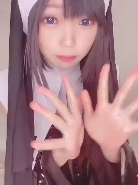 Nun Cosplay By @chimurin333