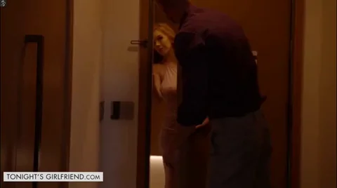 Nala's redhead jiggle