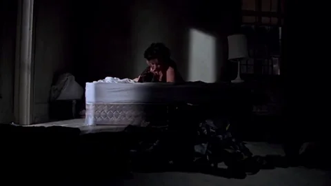 Jennifer Tilly and Gina Gershon from the movie Bound (1996)